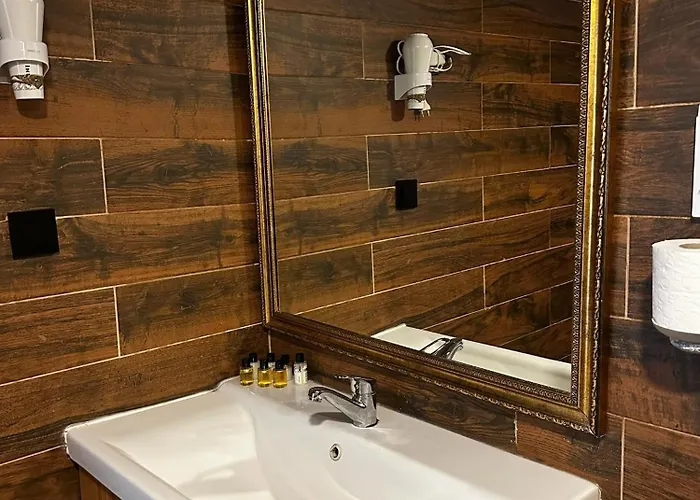 Rueya 호텔 아그바