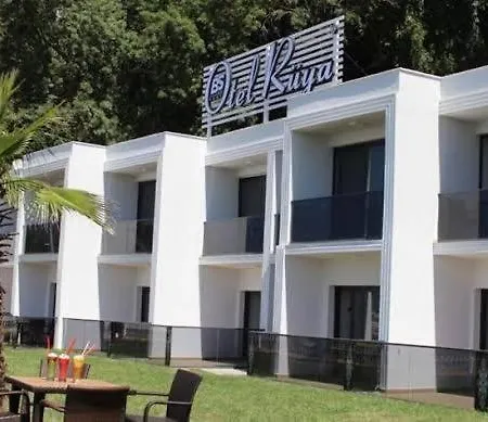 Rueya Hotel